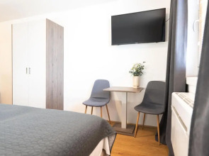 Apartment Hotel Triester