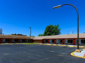 Oaks Motel Greensboro Nc