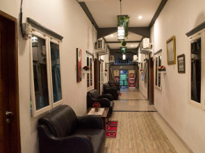 OYO 1500 Mh Homestay