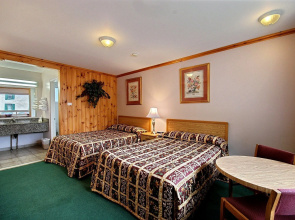 Knights Inn Huntsville, ON