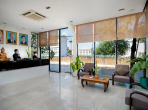 Landing Gold By Amatak