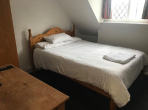 Ivanhoe Hotel