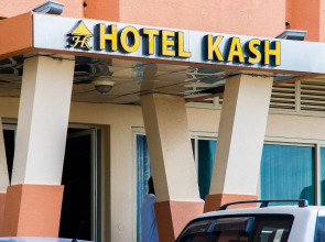 Hotel Kash Masaka Road