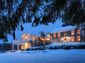 Crisanver House