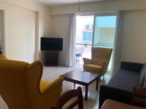 1 Bedroom Apartment near Beach