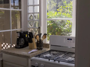 Cozy 4br/1ba Near Sjsu and Airport