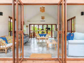 The Little White Bird Traveller Hostel