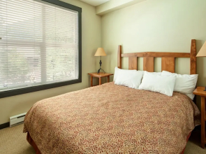 Toby Creek Lodge at Panorama Mountain Resort