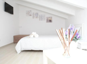 Rosy House - Hospitality