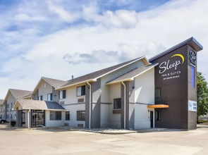 Americinn Hotel & Suites Salina