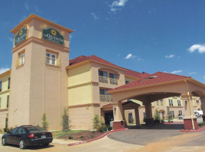 La Quinta Inn & Suites by Wyndham Woodward