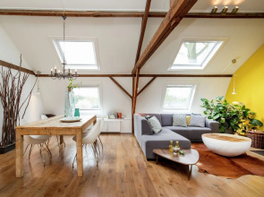 Vibrant Farmhouse near Forest in Heeze-Leende