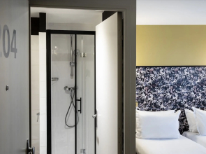 Hotel Paris La Fayette