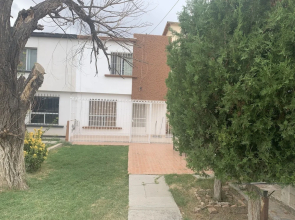 Blanquita Consulado Casa de Lujo