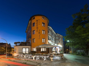 Hotel Iris