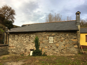 House With 3 Bedrooms in Ponferrada, With Wonderful Mountain View, Enc