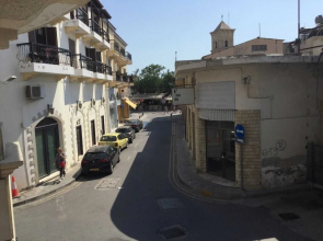 Charming 1-bed Apartment in Larnaca