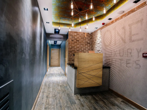 One Luxury Suites