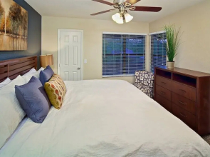 Ventana Retreat · Three Pool Areas, Fitness Center, Prime Location