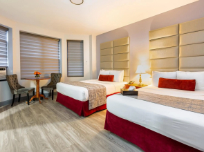 Hotel St. James