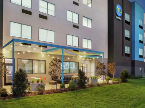 Tru by Hilton Longview