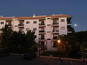 Excellent T2 apartment with pools 400m Falesia beach