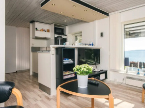Seaside Gem in Juelsminde - B:B