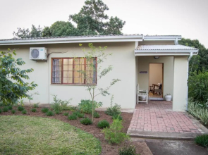 870 on Riverview Drive