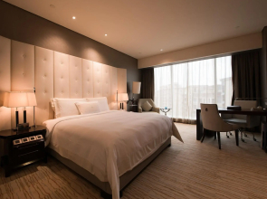 Royal International Hotel