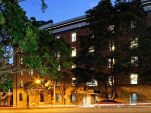 Hotel Woolstore 1888, Sydney - Handwritten Collection