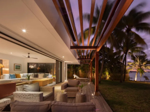Villa Rubis by muse villas