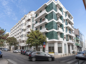 LV Premier Amoreiras AM3 Modern Space AC Lift