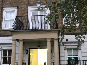 Sapphire Serviced Apartment