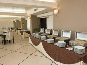 EliHotel