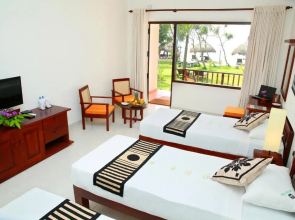 Sea Rock Villa