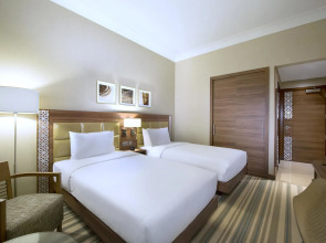 Hilton Garden Inn Dubai Al Mina Hotel