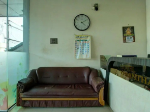 SPOT ON 40168 Vasantham Inn