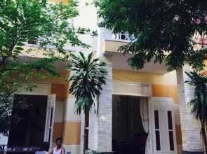 Mun House