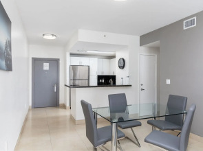 Fortune House Hotel Suites