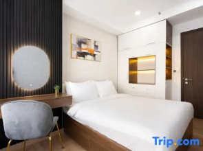 The Peak MidTown Saigon Apartments