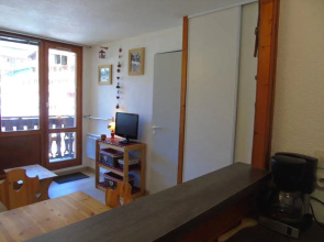 Lou Services Apartment THA16 LSI 001