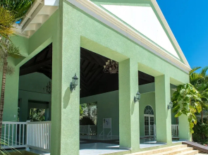 Sunshine at Little Bay Country Club