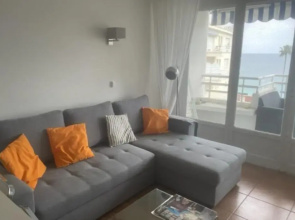 Studio Facing The Sea In Juan Les Pins