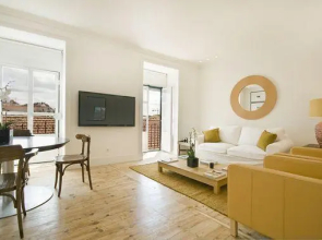 Oliver Apartment