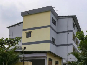 OYO 22066 Hotel Mayur