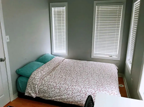 Entire 3 Bedroom Townhouse in Markham
