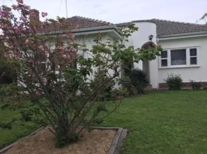 Art Deco Cottage