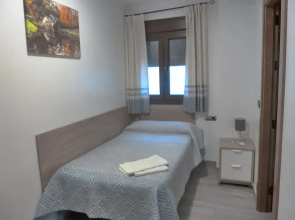 Hostal y apartamentos Casa Fermina