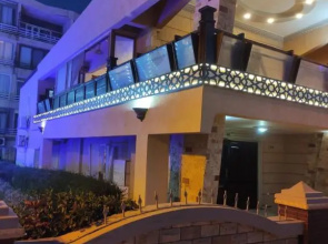 شاليه للايجار في المعموره الشاطئ الاسكندريه مصر للتواصل 01272849001