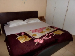 Kristabel Hotel And Suites